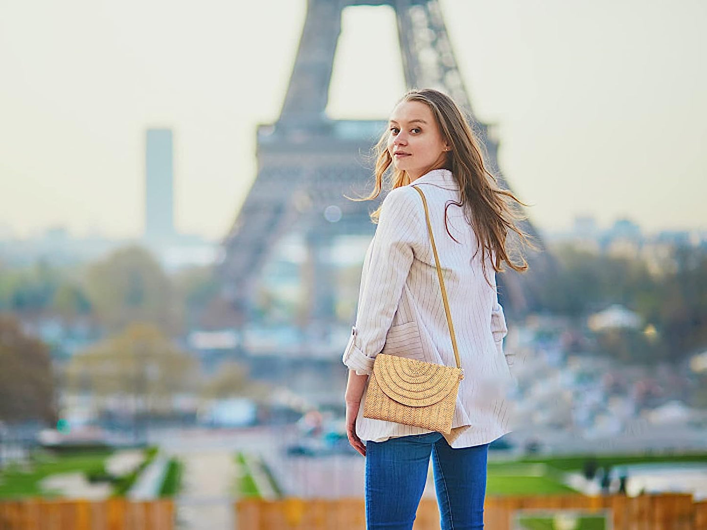 Zentora "Coastal Muse" Handwoven Straw Clutch β Crossbody Elegance for Every Escape
